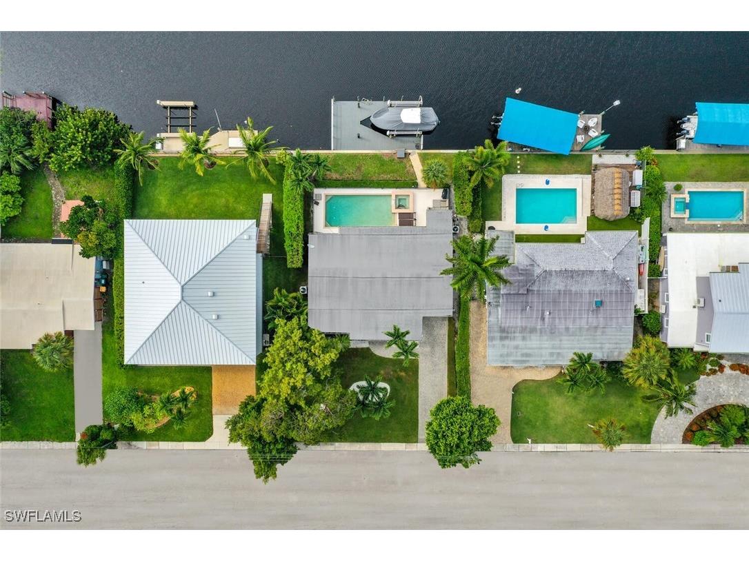 2048 Harbor Lane Naples FL 34104 225068453 image34