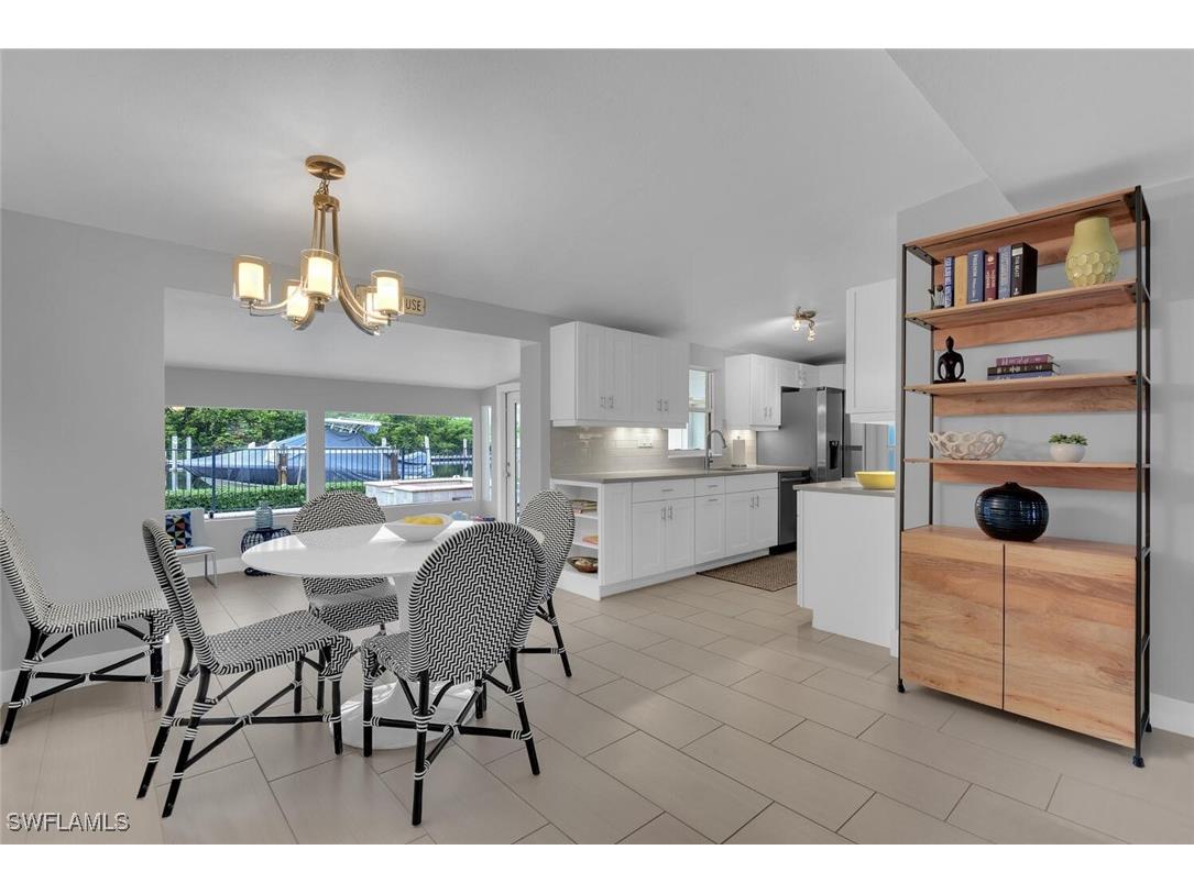 2048 Harbor Lane Naples FL 34104 225068453 image9