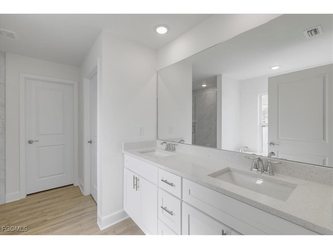 2048 NW 3rd Terrace Cape Coral FL 33993 2025016648 image15