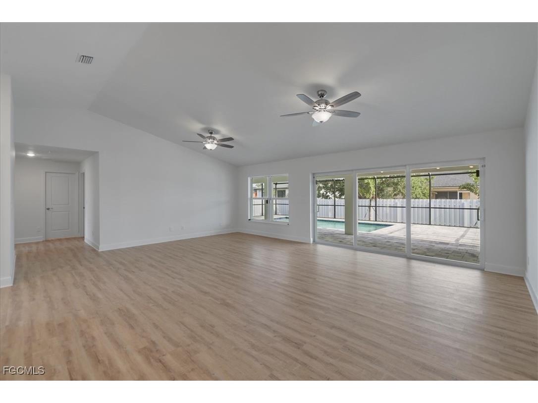 2048 NW 3rd Terrace Cape Coral FL 33993 2025016648 image9