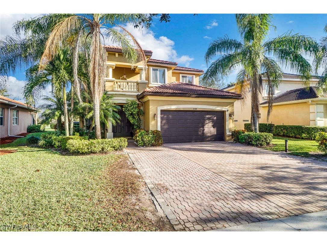 2048 Par Drive Naples FL 34120 223009561 image1