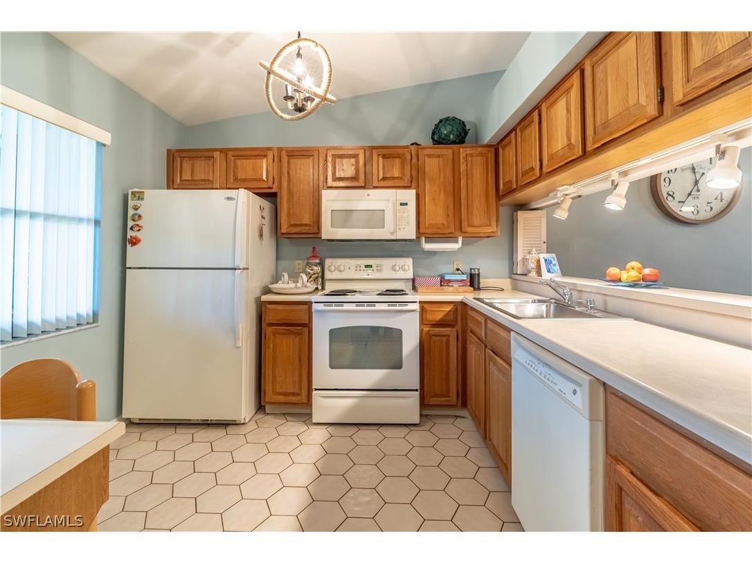 2048 Pine Isle Lane #2048 Naples FL 34112 226006503 image2