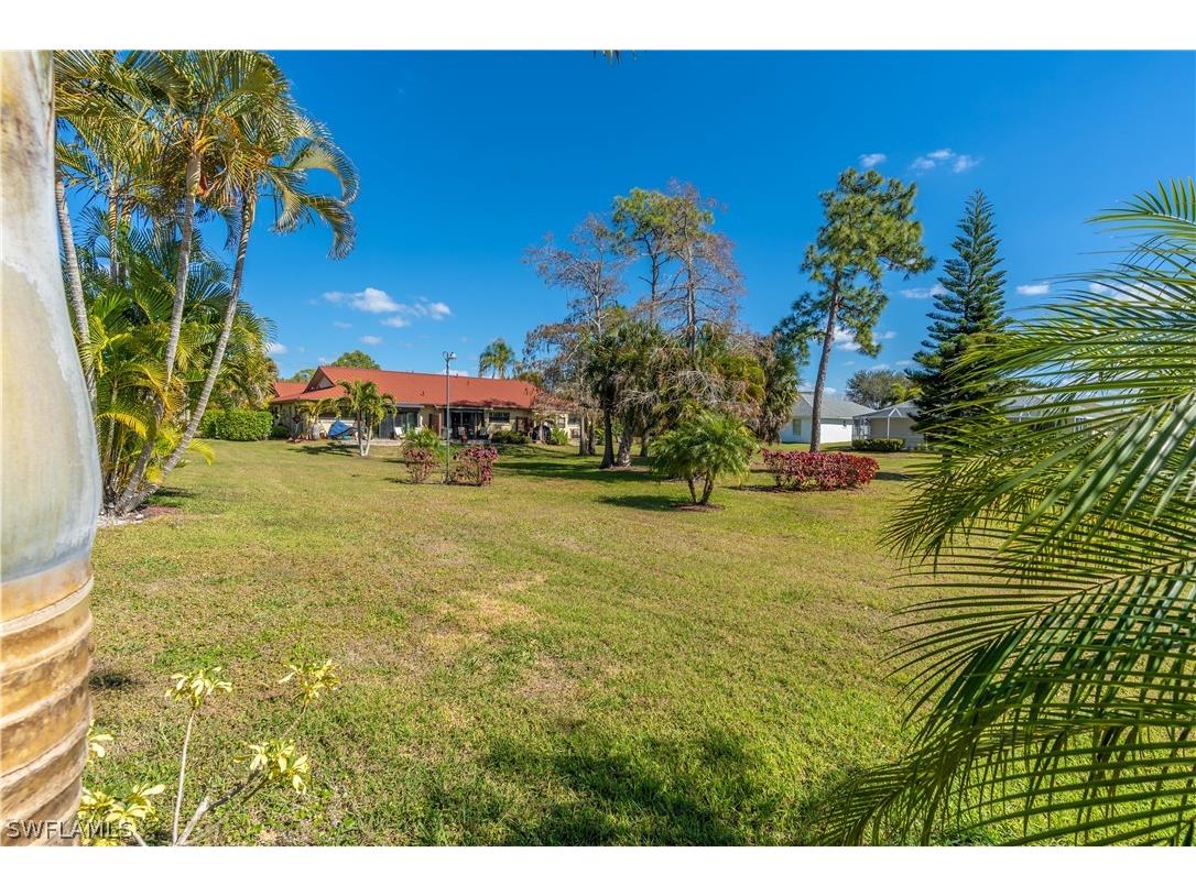 2048 Pine Isle Lane #2048 Naples FL 34112 226006503 image36