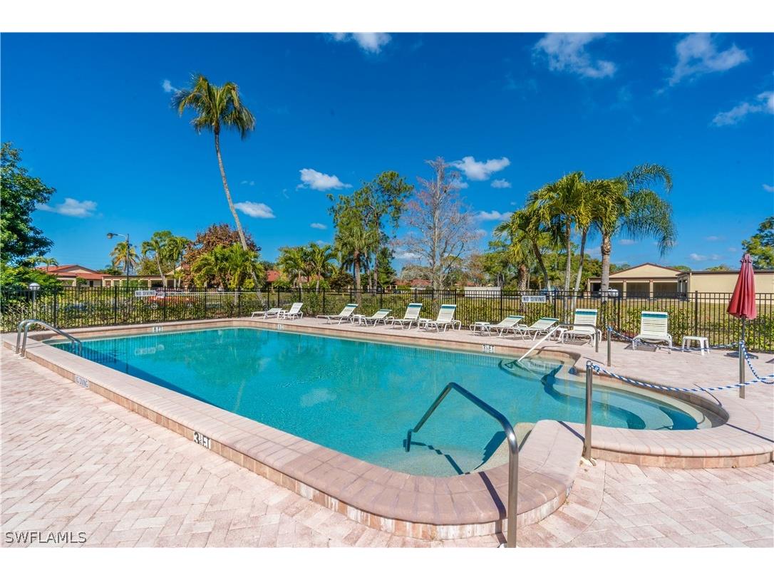 2048 Pine Isle Lane #2048 Naples FL 34112 226006503 image48