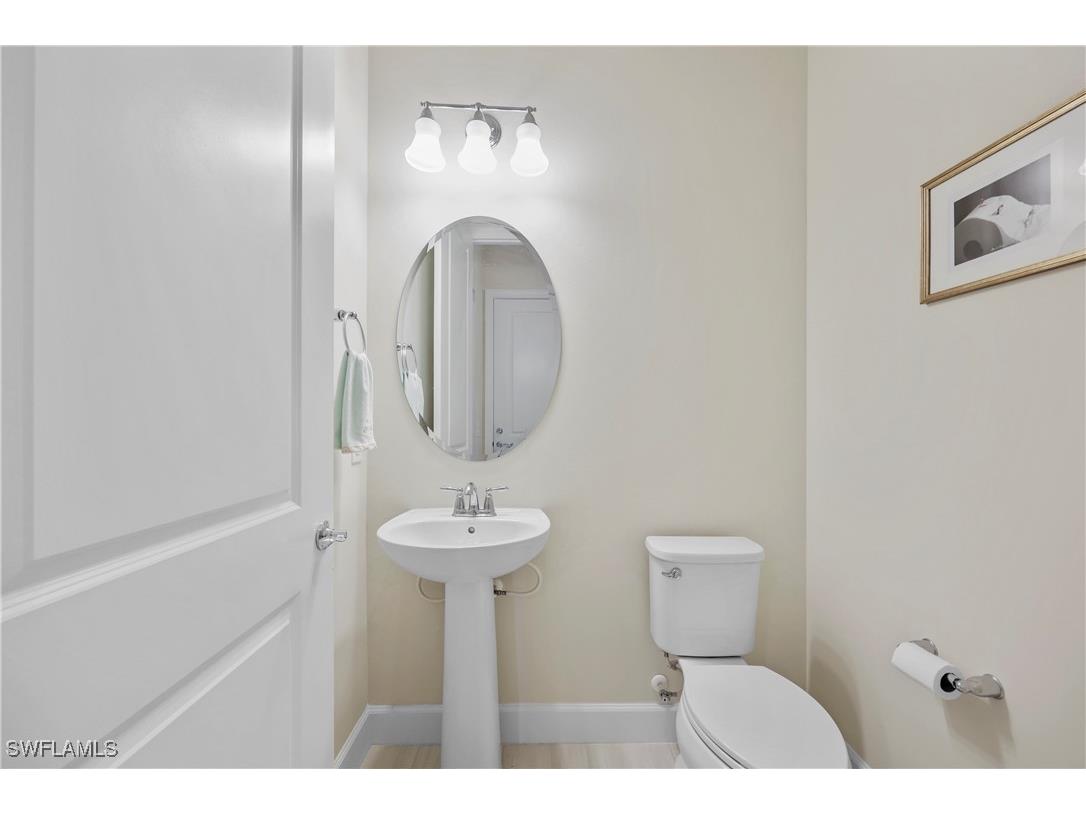 2048 Yellowfin Circle Naples FL 34114 226002105 image18