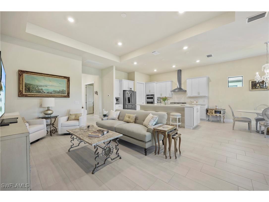 2048 Yellowfin Circle Naples FL 34114 226002105 image6