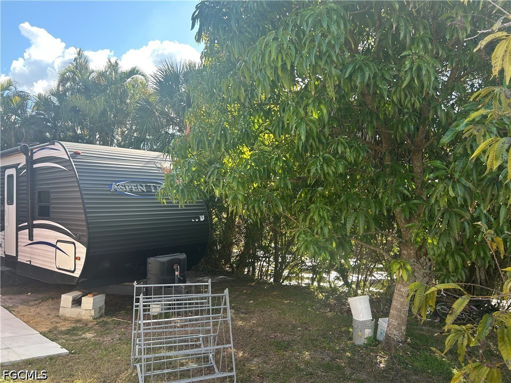 2049 50th Street SW Naples FL 34116 2026017896 image6
