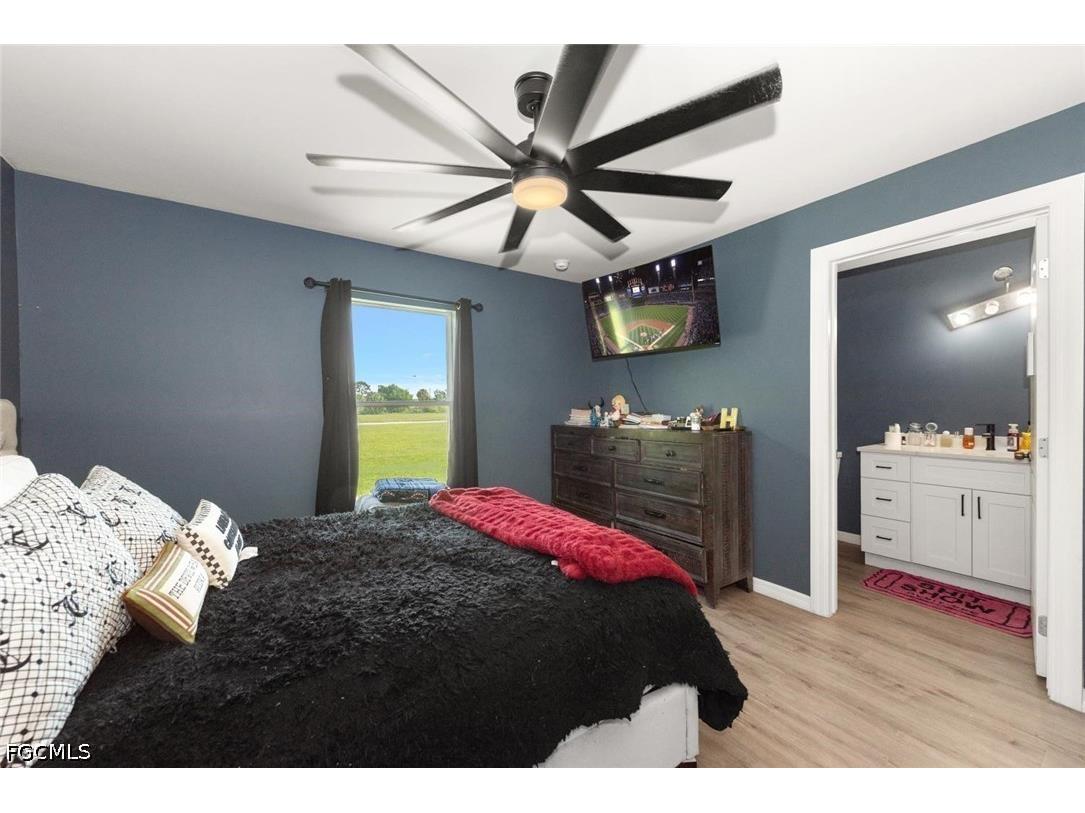 2049 NE 25th Street Cape Coral FL 33909 2026026217 image12
