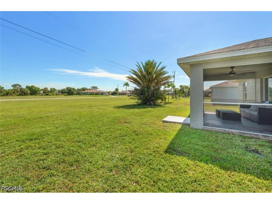 2049 NE 25th Street Cape Coral FL 33909 2026026217 image20