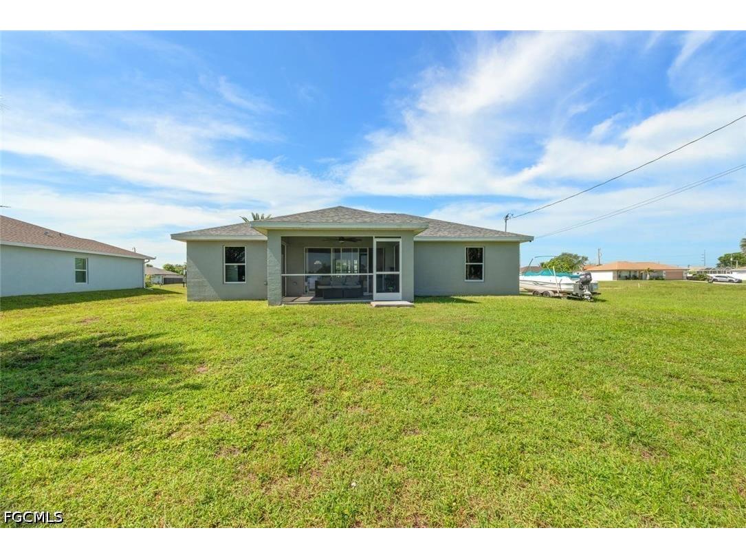 2049 NE 25th Street Cape Coral FL 33909 2026026217 image21