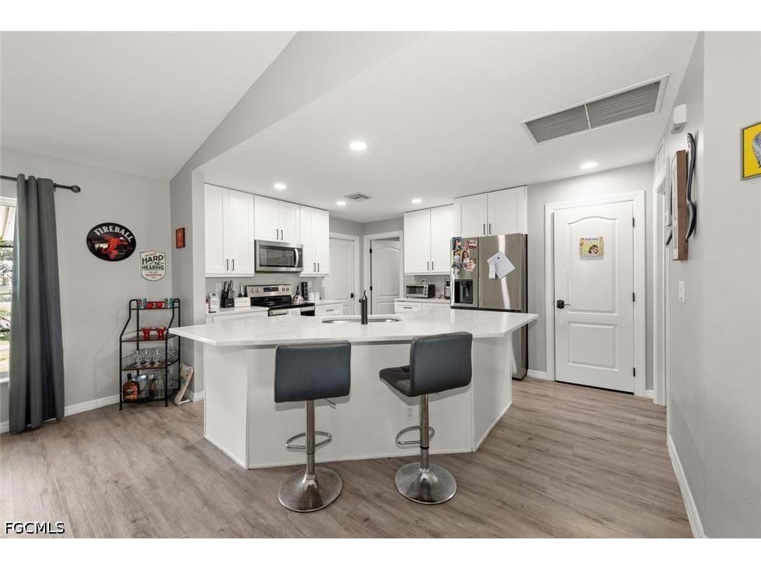2049 NE 25th Street Cape Coral FL 33909 2026026217 image9