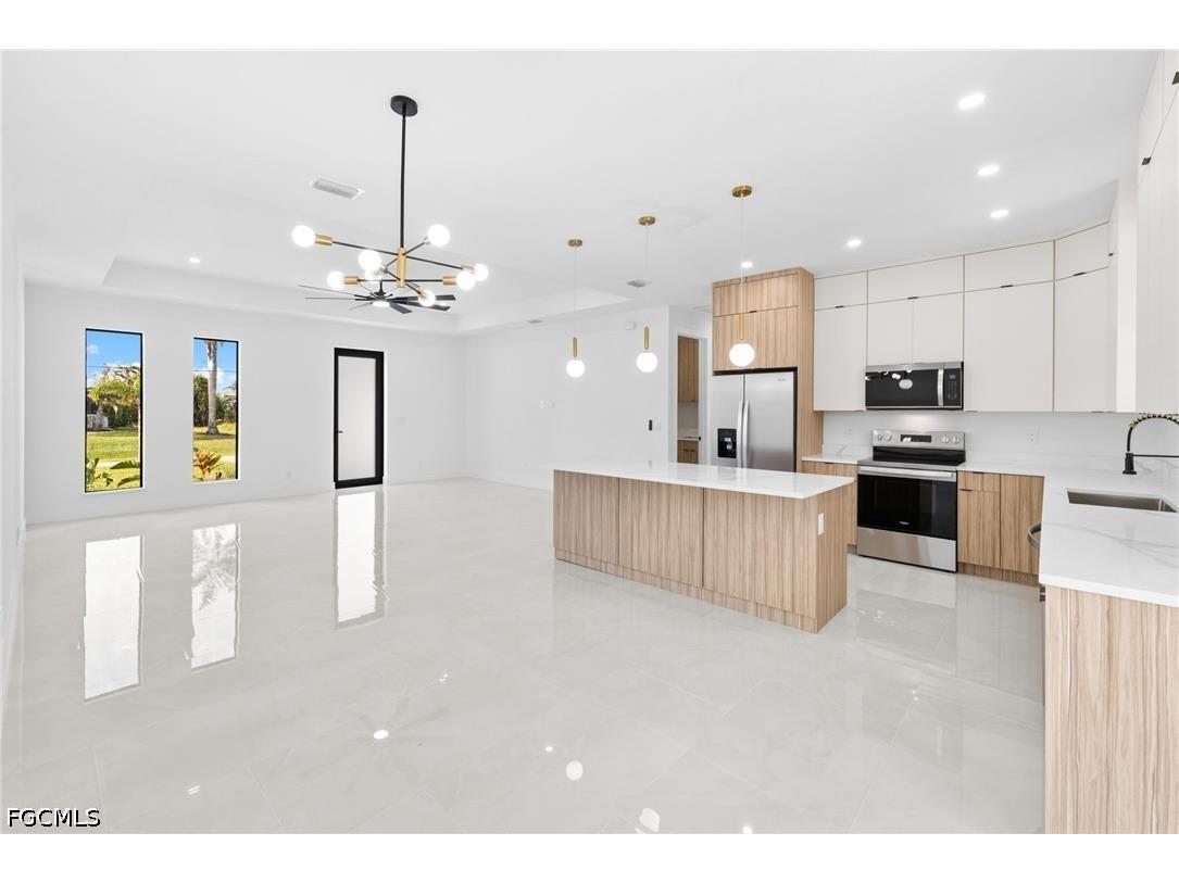 2049 NW 4th Street Cape Coral FL 33993 2026018812 image12