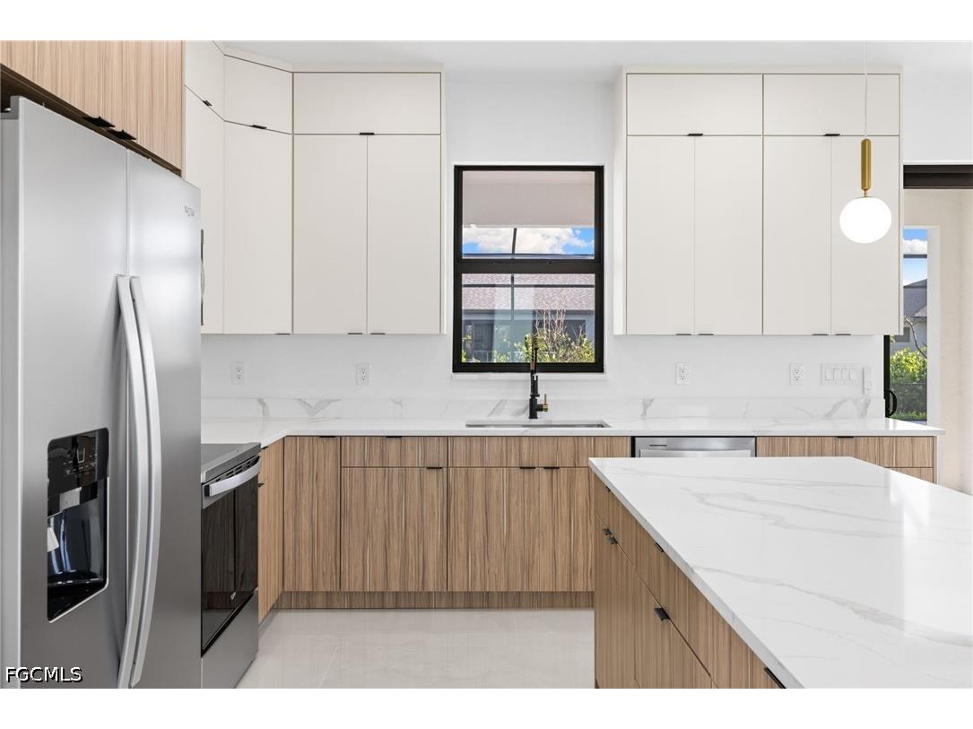 2049 NW 4th Street Cape Coral FL 33993 2026018812 image18