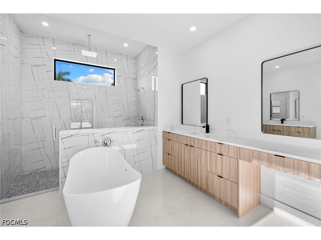 2049 NW 4th Street Cape Coral FL 33993 2026018812 image31