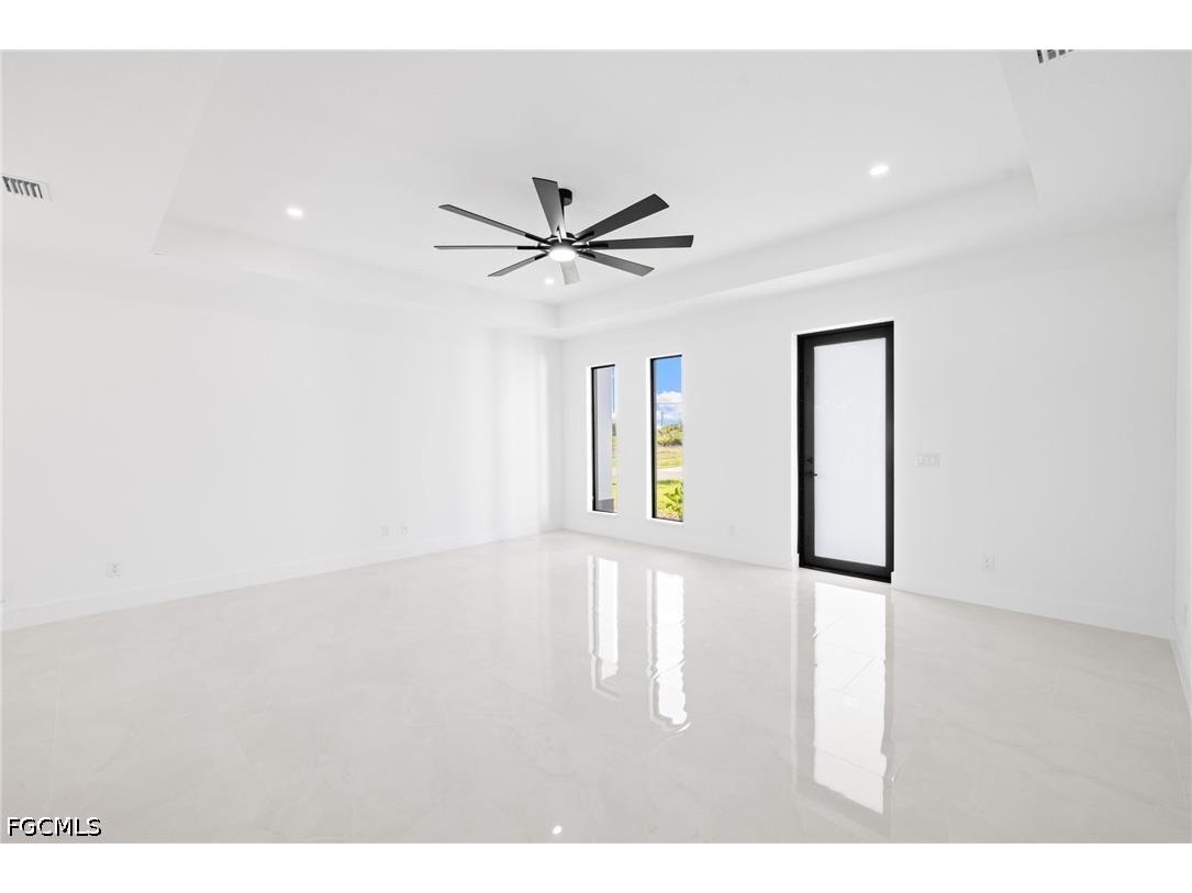 2049 NW 4th Street Cape Coral FL 33993 2026018812 image6