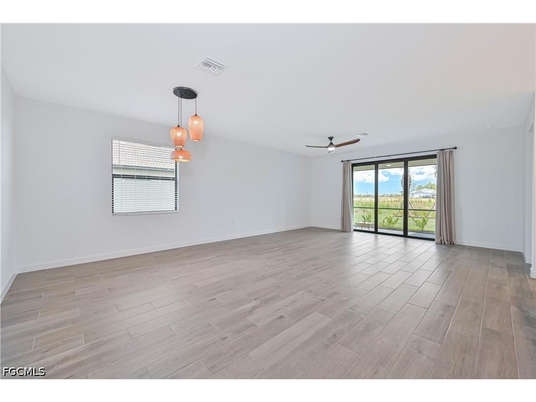 20492 Verawood Loop Estero FL 33928 2026021735 image11
