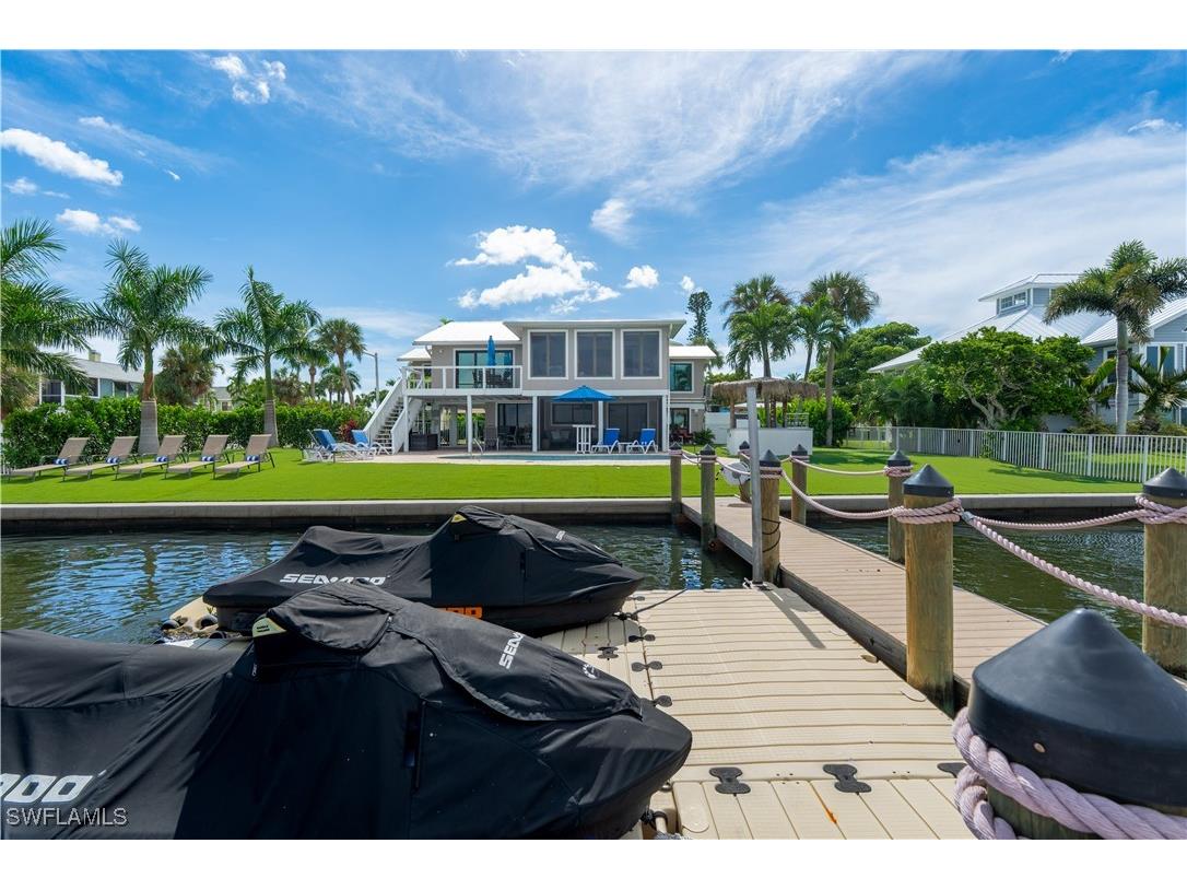 205 Bayview Avenue Fort Myers Beach FL 33931 225075329 image5