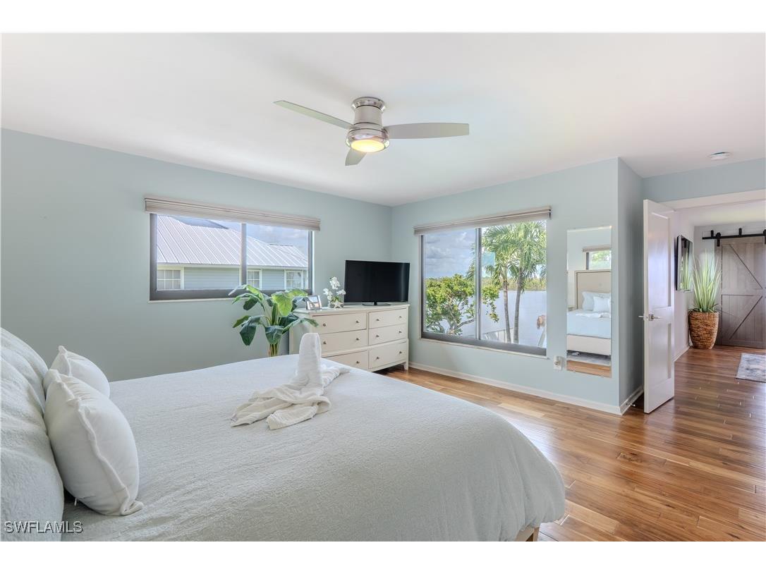 205 Bayview Avenue Fort Myers Beach FL 33931 225075329 image9