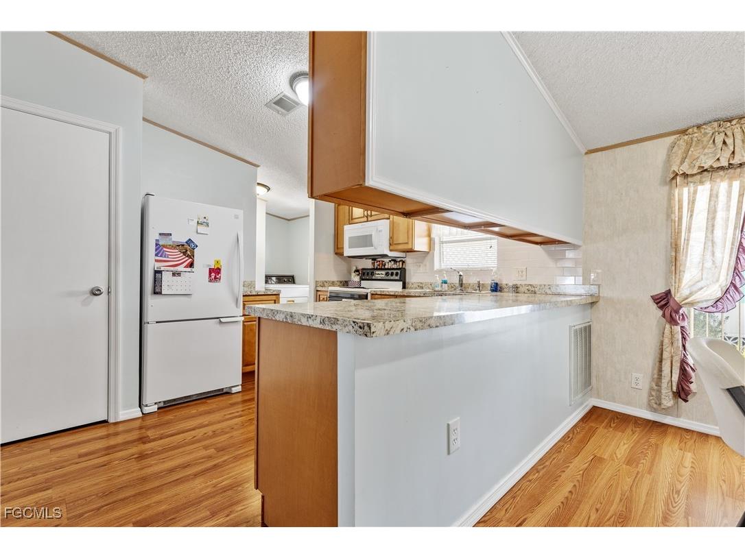 205 Carriage Lane North Fort Myers FL 33917 2026005967 image20