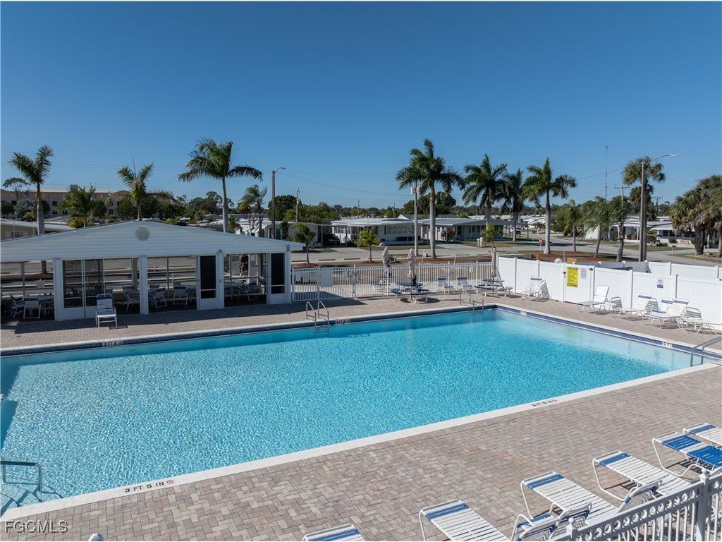 205 Carriage Lane North Fort Myers FL 33917 2026005967 image32
