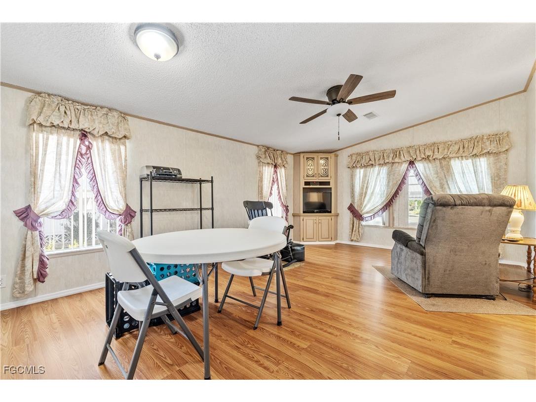 205 Carriage Lane North Fort Myers FL 33917 2026005967 image9