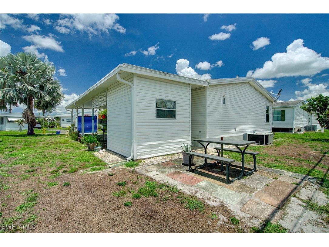 205 Carriage Lane North Fort Myers FL 33917 225055940 image34