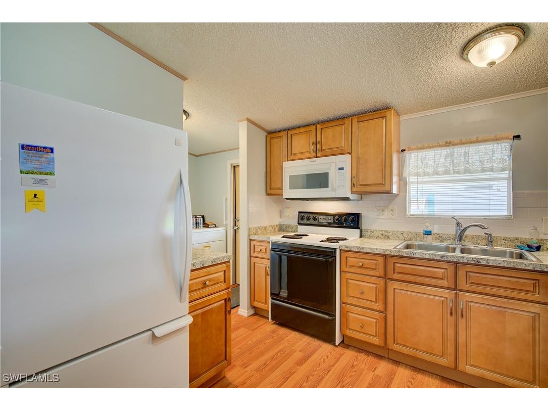 205 Carriage Lane North Fort Myers FL 33917 225055940 image5