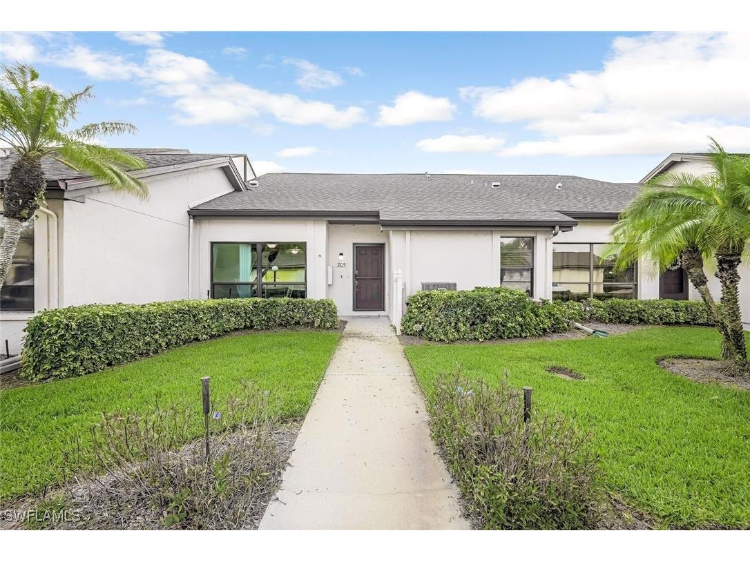 205 Deerwood Circle #103 Naples FL 34113 225073219 image1