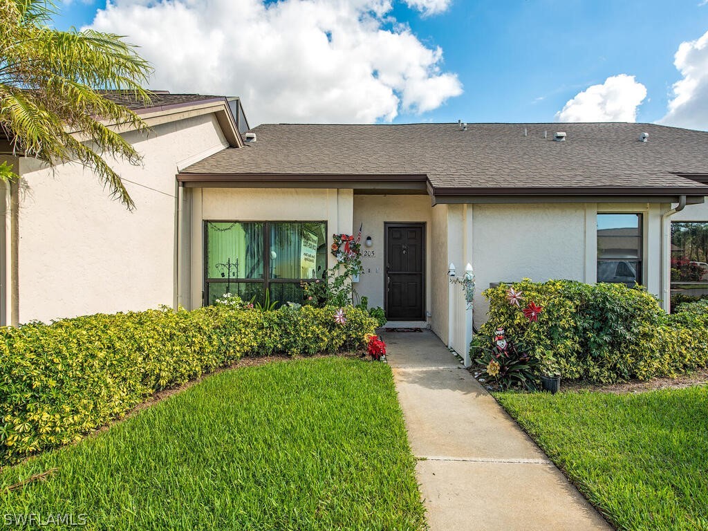 205 Deerwood Circle #11-3 Naples FL 34113 222086992 image1