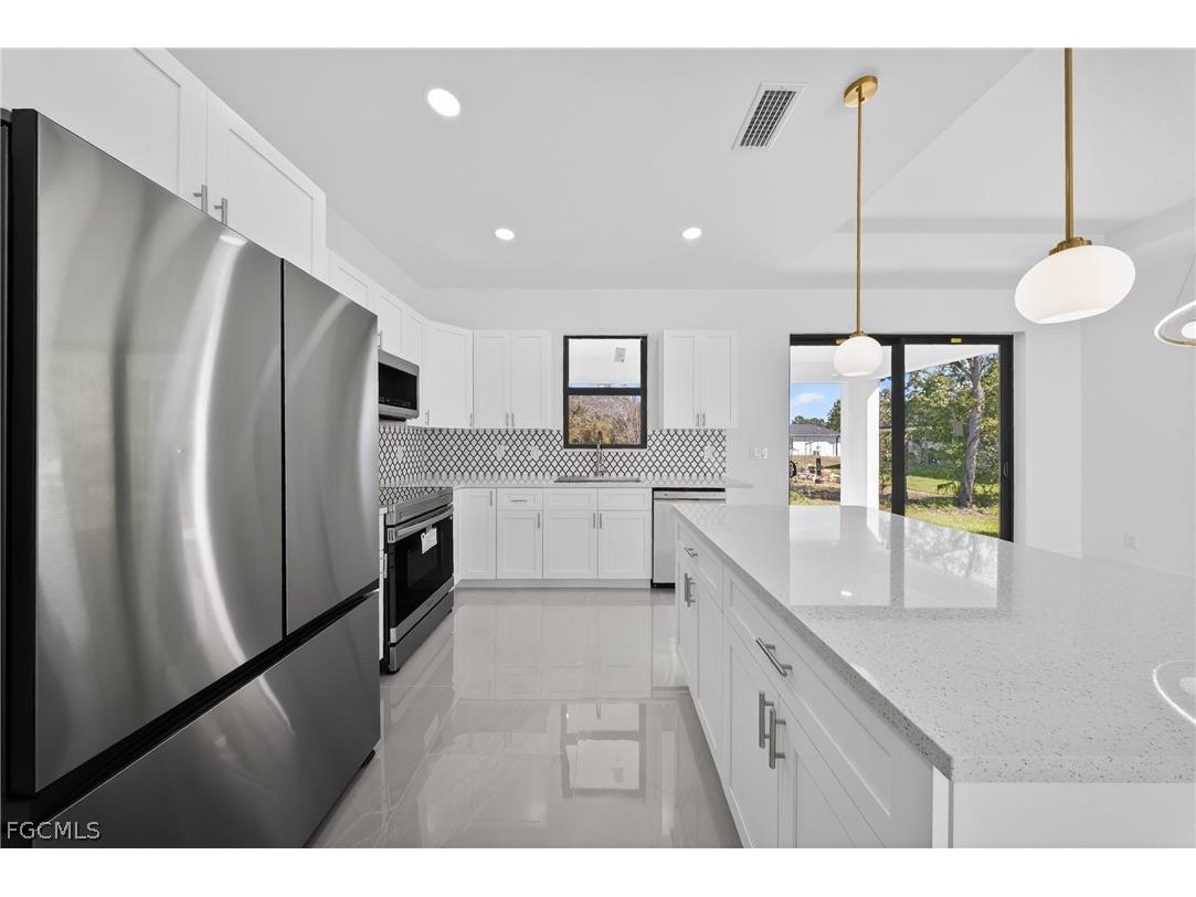 205 E 15th Street Lehigh Acres FL 33972 2026013854 image10