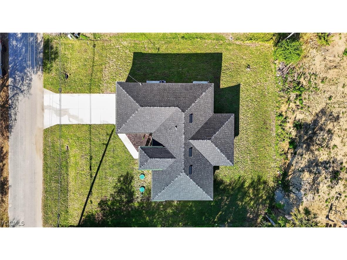 205 E 15th Street Lehigh Acres FL 33972 2026013854 image2