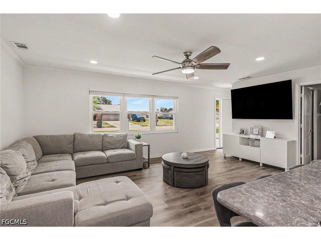 205 E Sugarland Circle Clewiston FL 33440 2026022187 image5