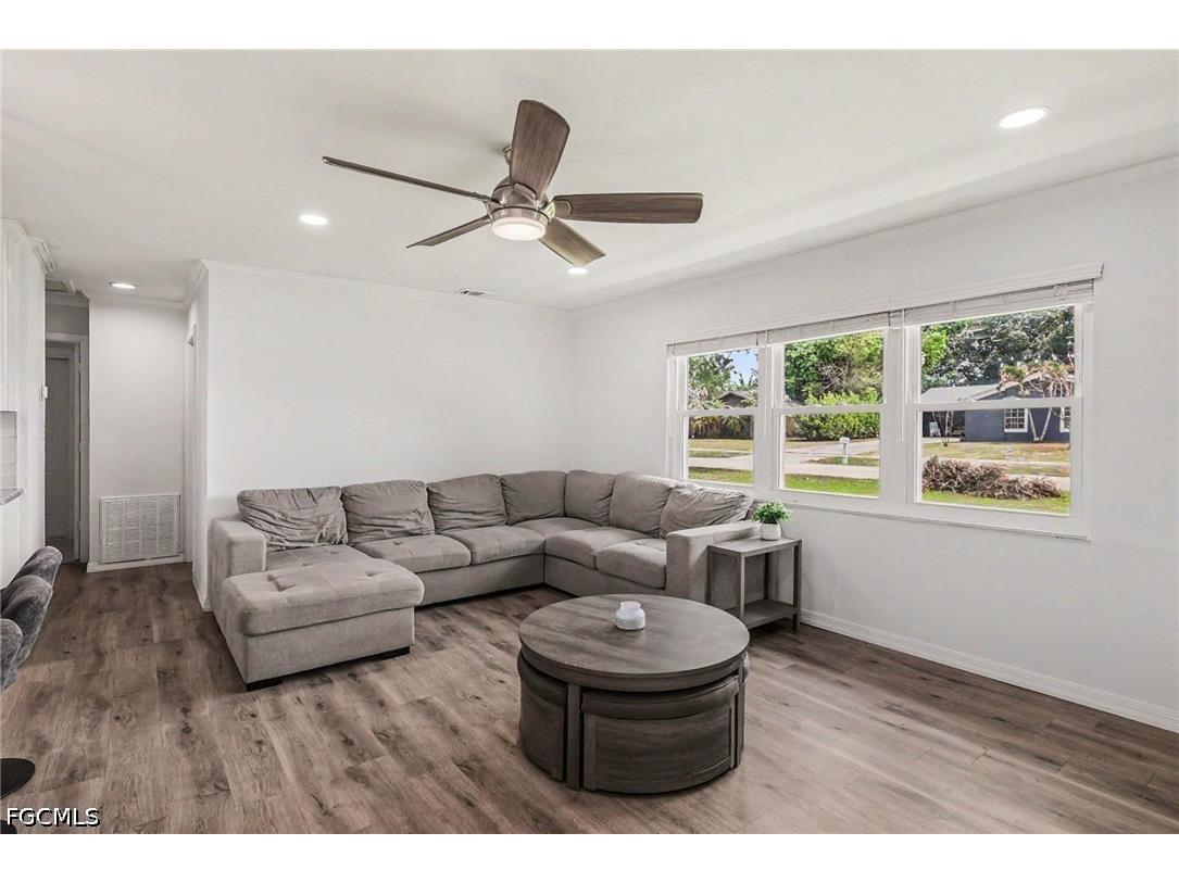 205 E Sugarland Circle Clewiston FL 33440 2026022187 image7