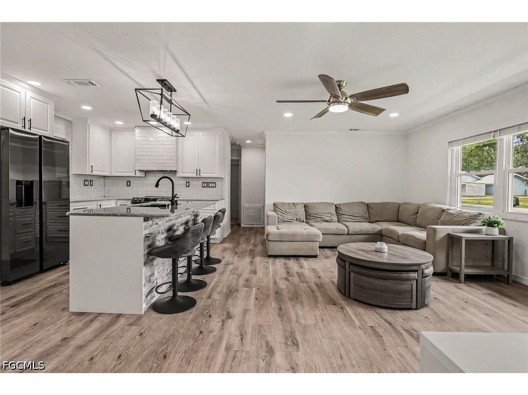 205 E Sugarland Circle Clewiston FL 33440 2026022187 image8