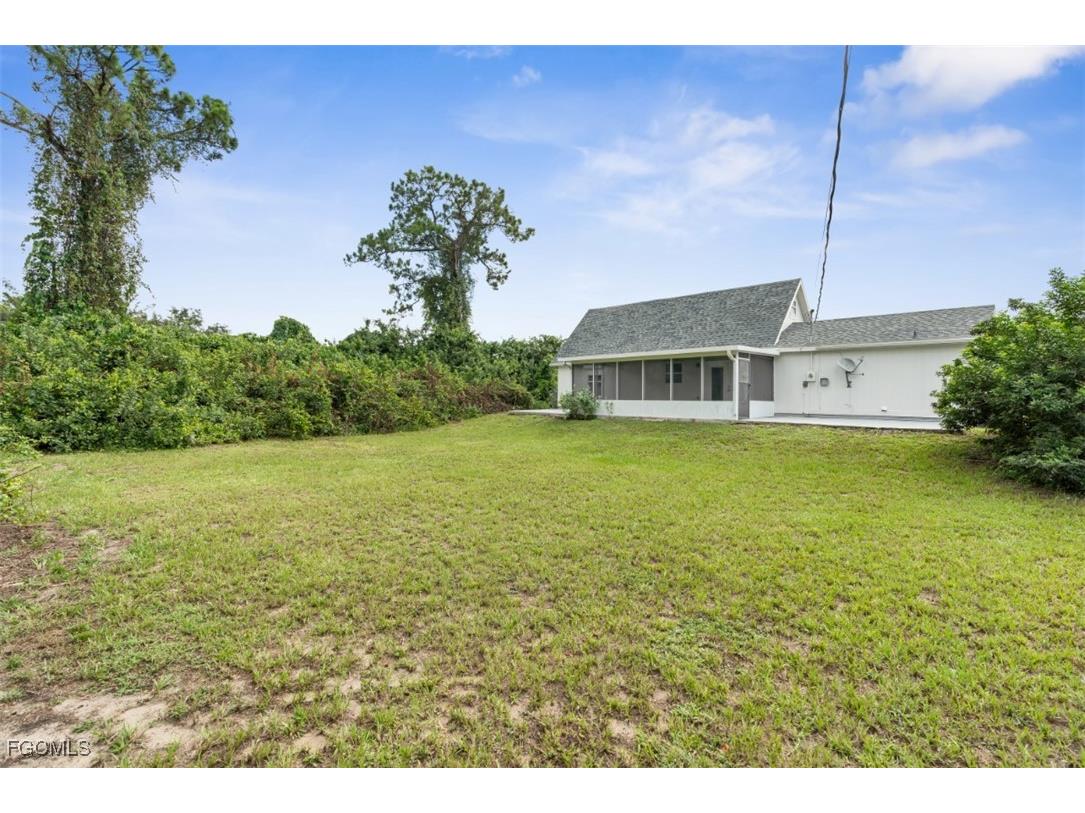 205 James Avenue N Lehigh Acres FL 33971 2025006152 image19