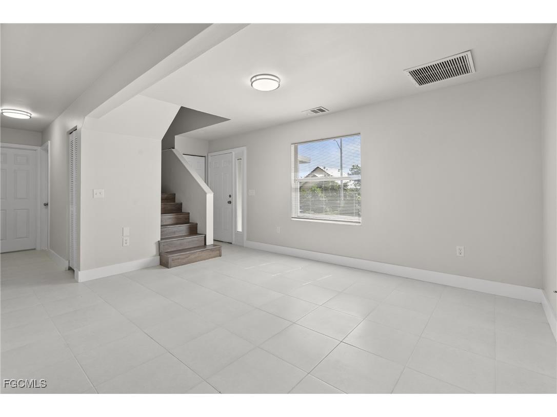 205 James Avenue N Lehigh Acres FL 33971 2025006152 image4