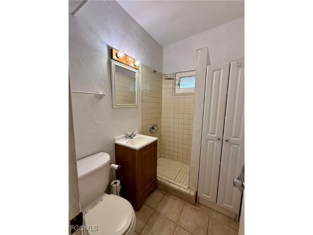 205 Martin Drive NE Port Charlotte FL 33952 2025012281 image22