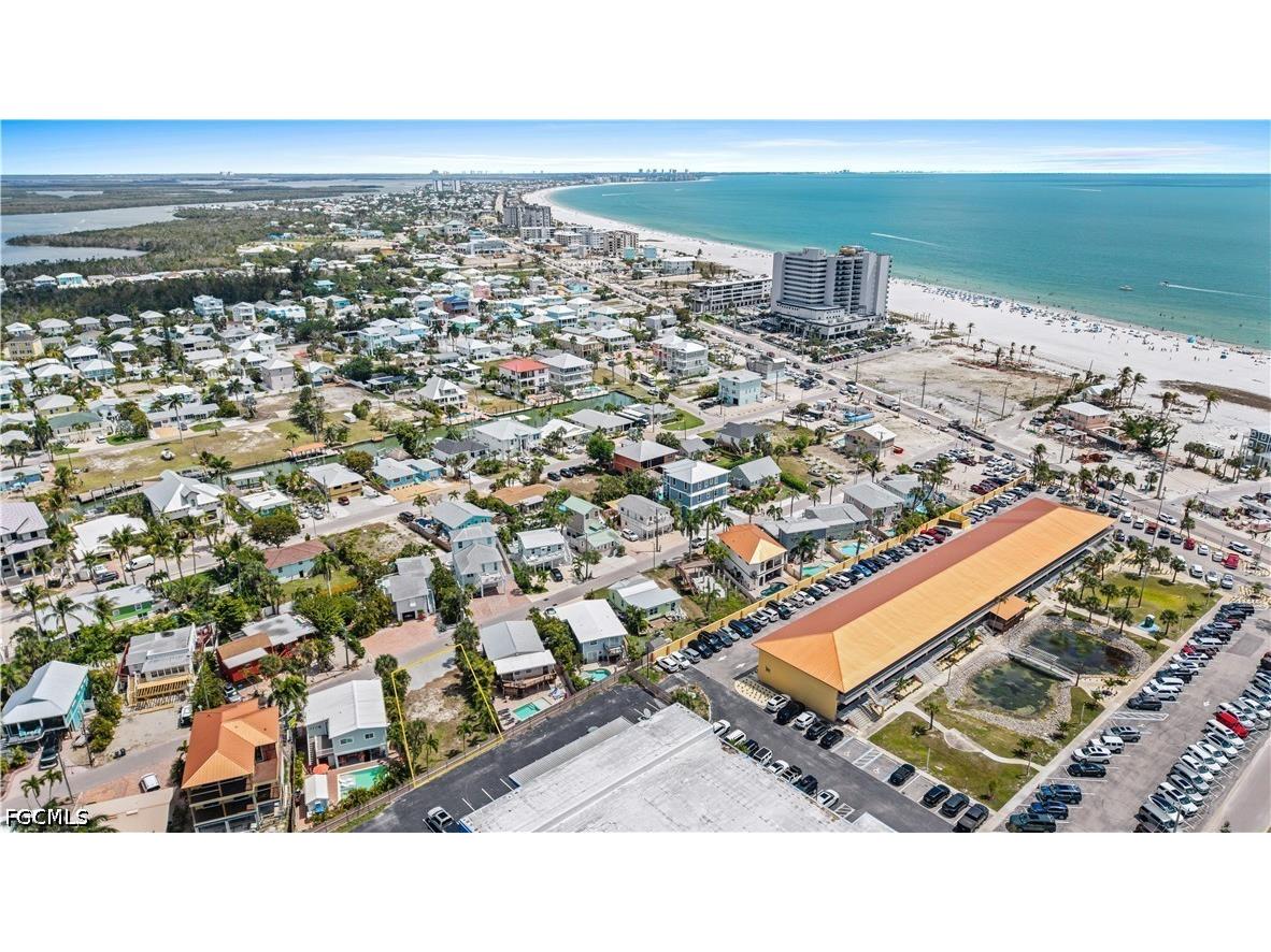 205 Miramar Street Fort Myers Beach FL 33931 2026013777 image9
