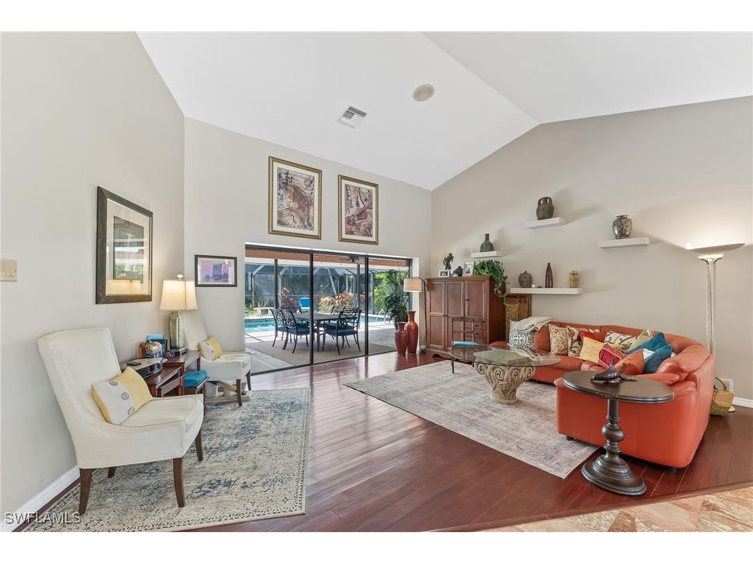 205 Muirfield Circle Naples FL 34113 225076529 image3