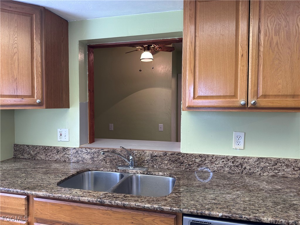 205 NE 9th Court Cape Coral FL 33909 2025008526 image10