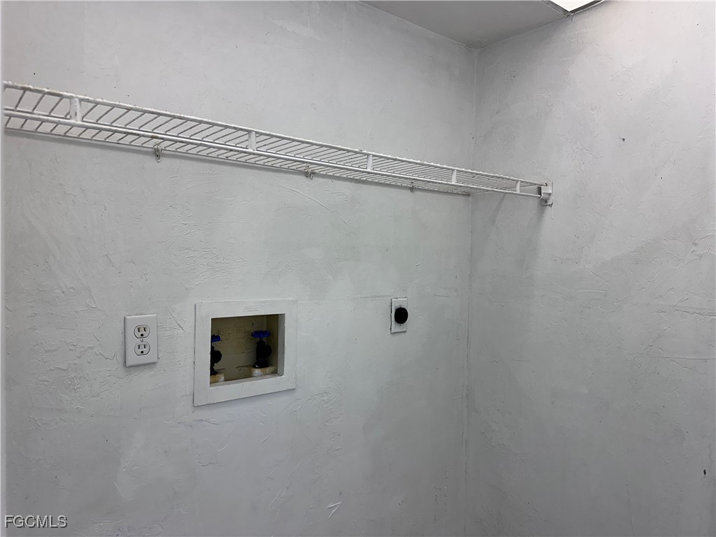 205 NE 9th Court Cape Coral FL 33909 2025008526 image24