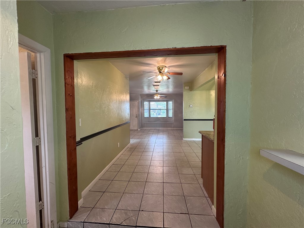 205 NE 9th Court Cape Coral FL 33909 2025008526 image5