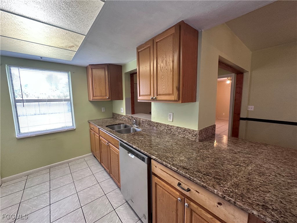 205 NE 9th Court Cape Coral FL 33909 2025008526 image9