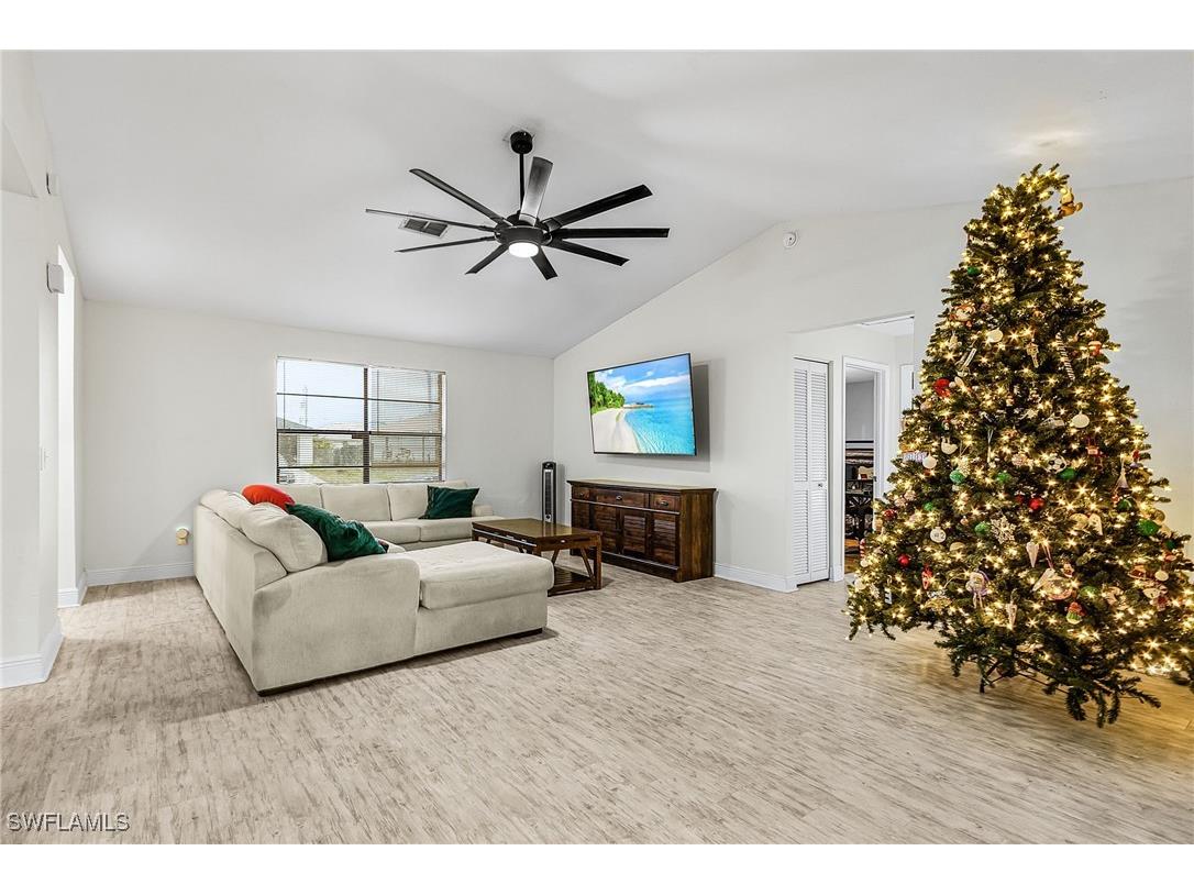 205 NW 14th Street Cape Coral FL 33993 225083335 image4