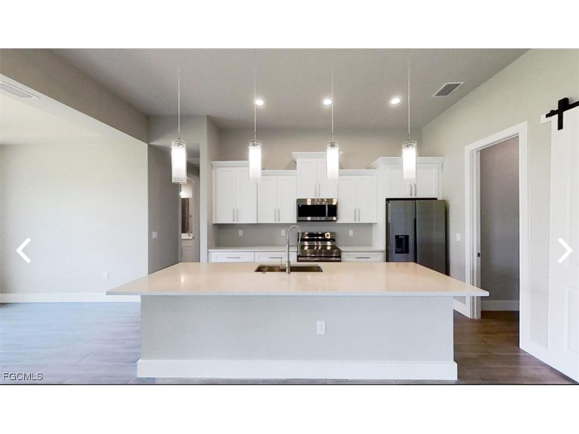 205 NW 22nd Court Cape Coral FL 33993 2025019248 image8