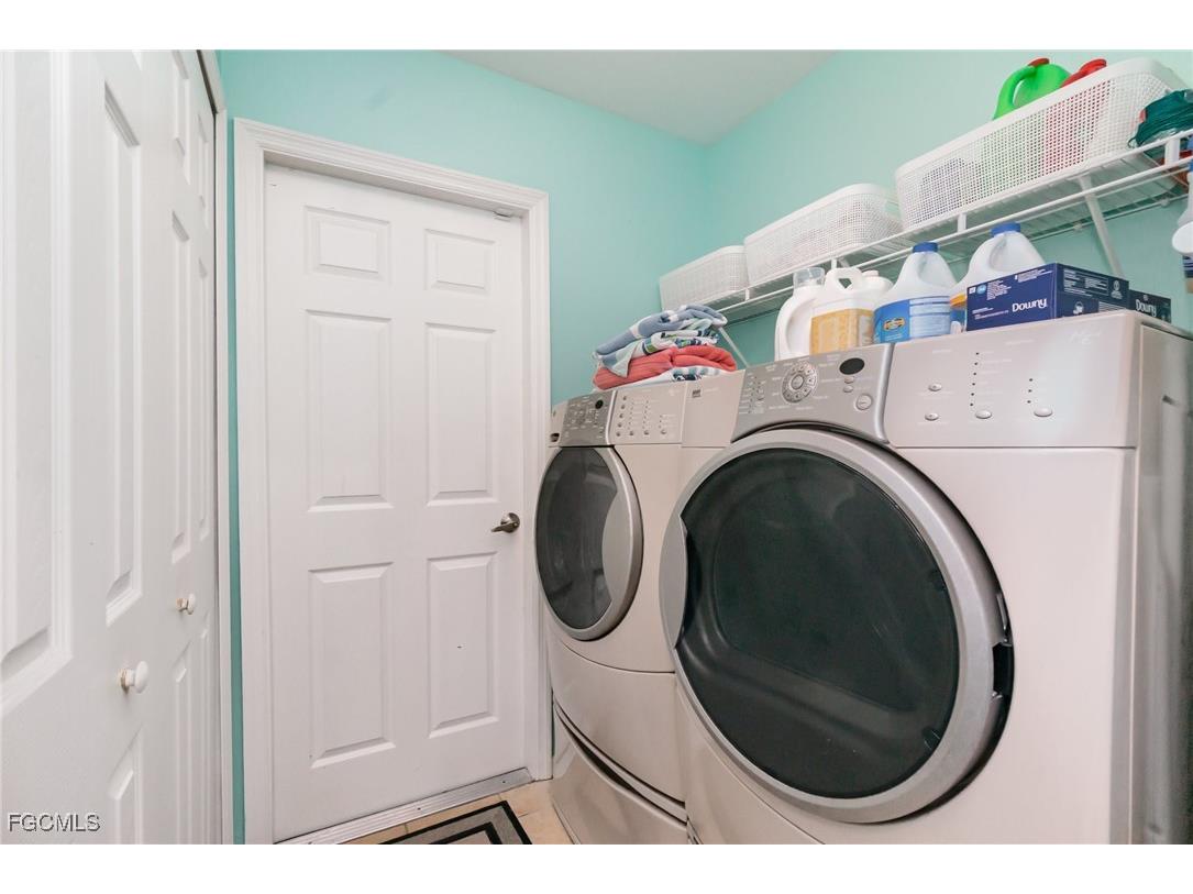 205 NW 36th Avenue Cape Coral FL 33993 2025004161 image26