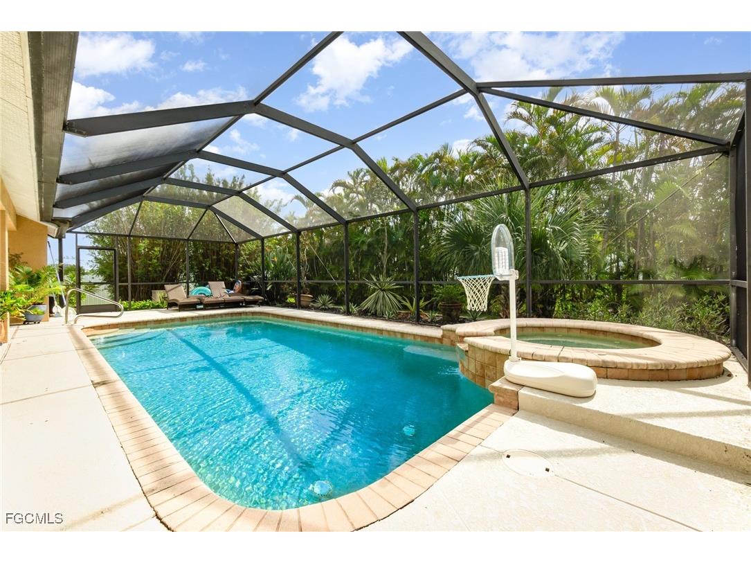 205 NW 36th Avenue Cape Coral FL 33993 2025004161 image3