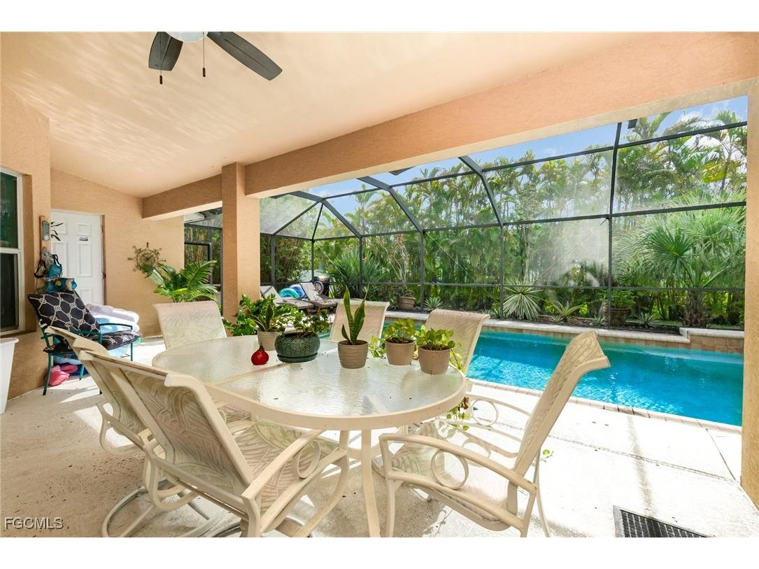 205 NW 36th Avenue Cape Coral FL 33993 2025004161 image5