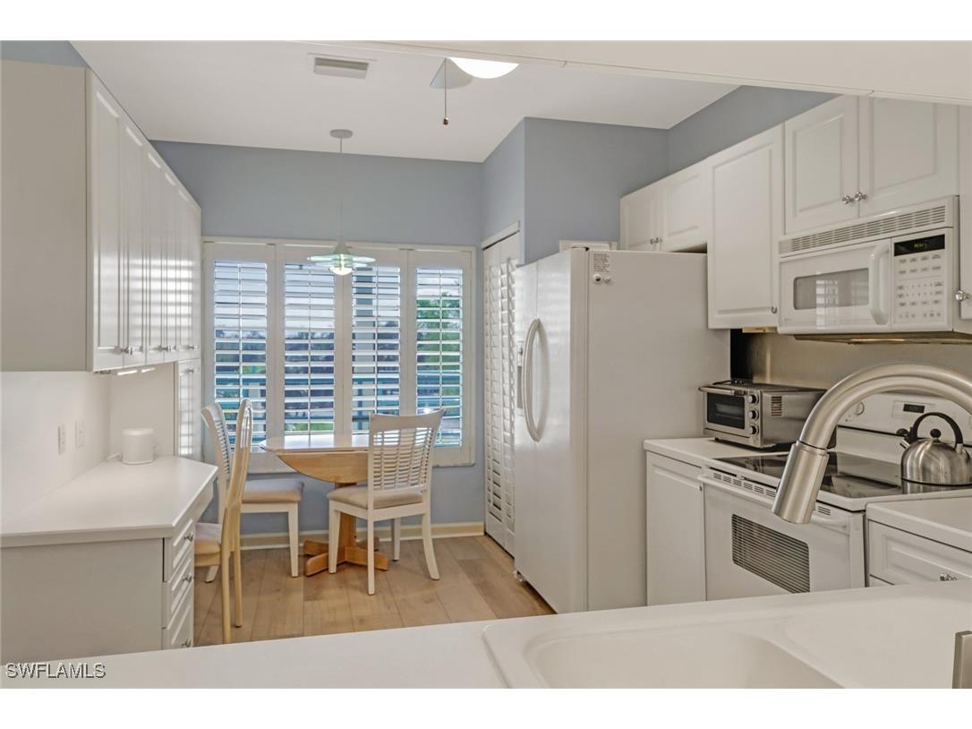 205 Park Shore Drive #4-443 Naples FL 34103 225085097 image17