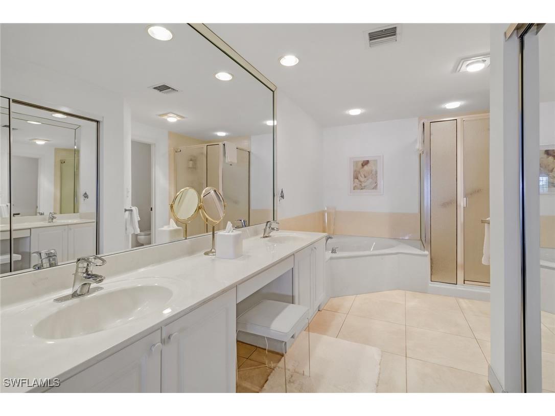 205 Park Shore Drive #4-443 Naples FL 34103 225085097 image8